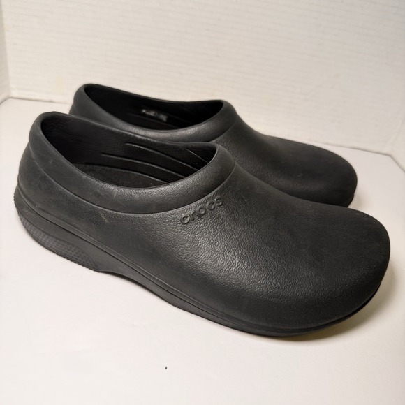 CROCS Shoes - Crocs On The Clock Clogs Slip On Slip Resistant Casual Work Shoes Women 7 Men 5